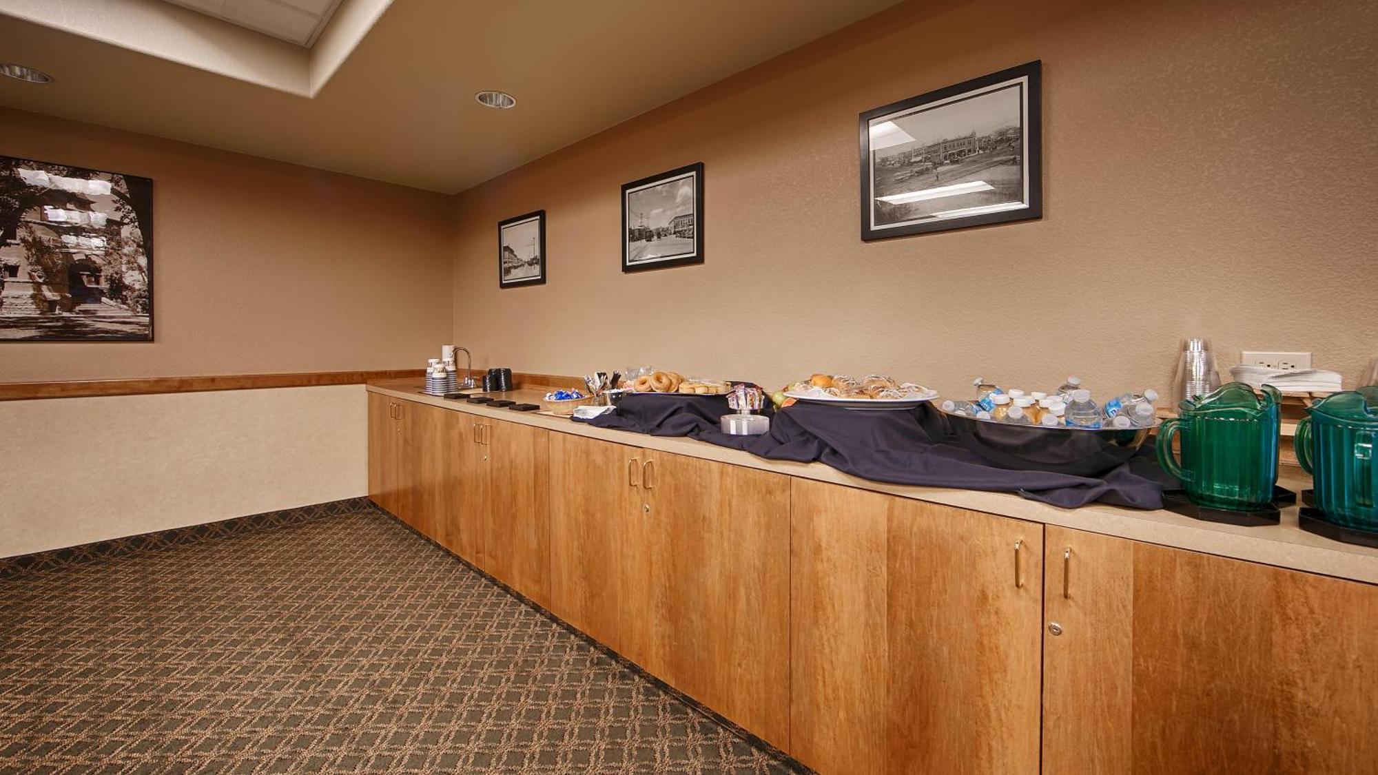 פורט קולינס Best Western University Inn מראה חיצוני תמונה